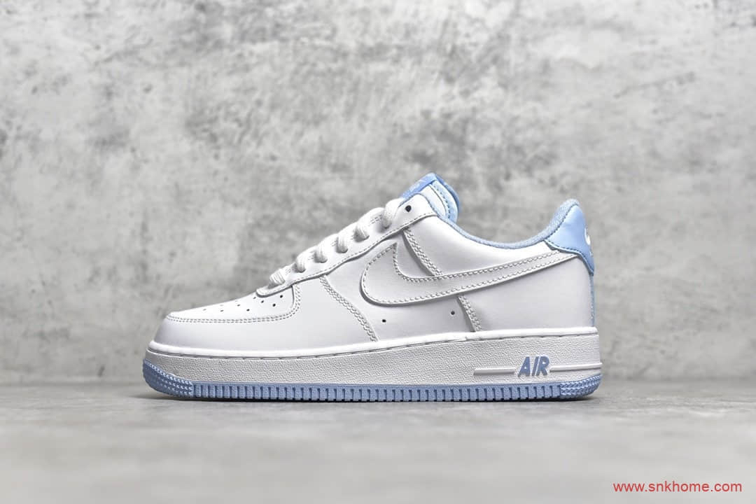 nikewmnsairforce1gswhitelilac耐克空军一号低帮白蓝配色货号cd