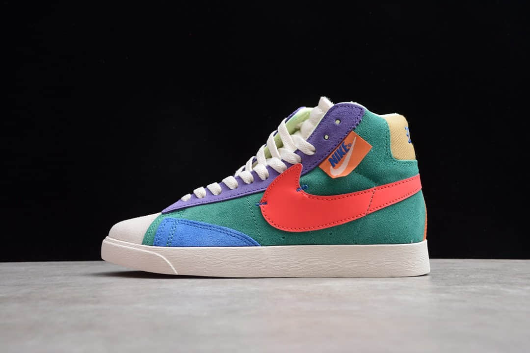 公司级耐克开拓者 耐克女神配色 NIKE Blazer MID REBEL 货号：CQ7786-561