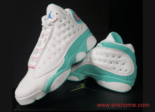 专属女神配色 Air Jordan 13 GS“Aurora Green”  AJ13白绿配色 货号：439358-100 