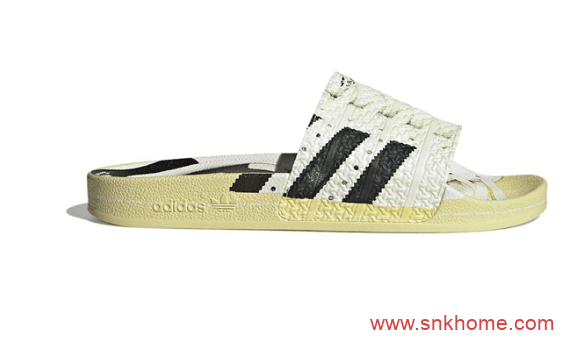 三叶草拖鞋贝壳头元素 adidas Originals adilette Superstar 阿迪达斯三杠黑白拖鞋官图释出