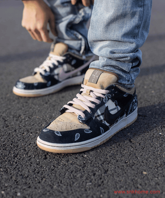 耐克Dunk SB斯科特联名国内将线下发售 Travis Scott x Nike SB Dunk Low国内发售日期 货号：CT5053-001