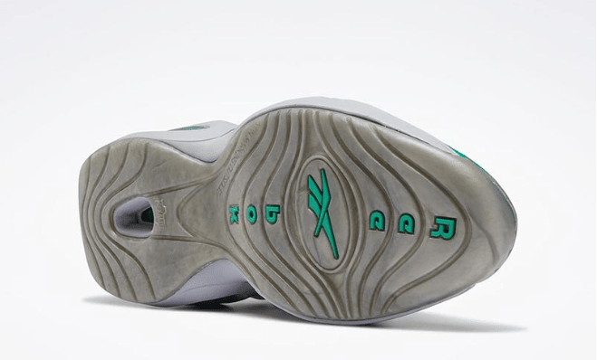 锐步艾弗森橄榄队球衣元素加持 Reebok Question Mid “Philadelphia Eagles” 新款艾弗森球鞋 货号：FZ399