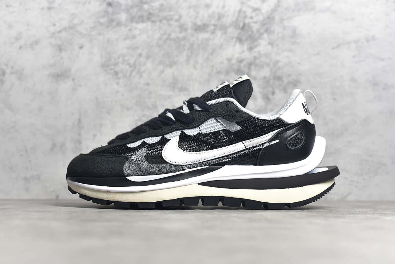 耐克Sacai联名黑色老爹鞋 Sacai X Nike regasus vaporrly SP 耐克Sacai联名三代 货号：CV1363-001