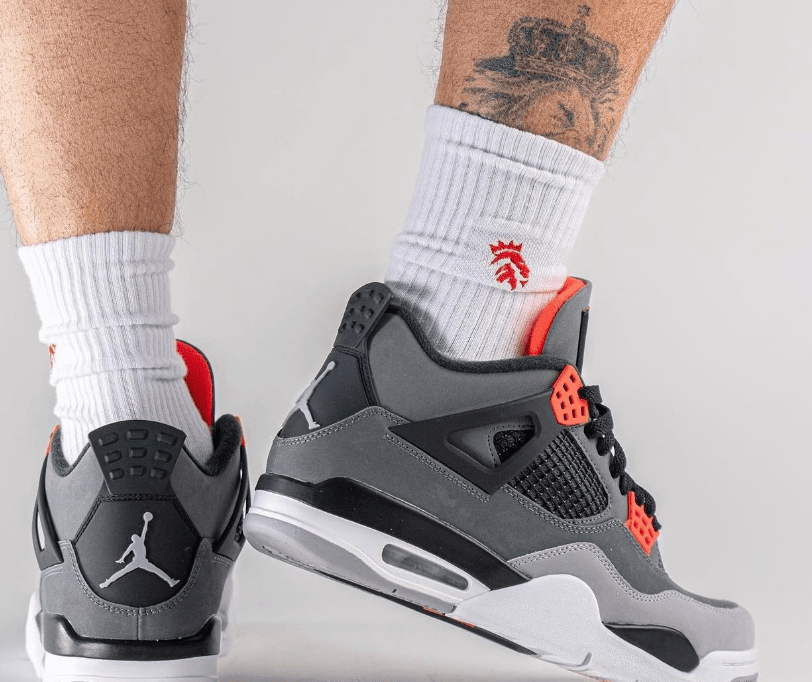 AJ4红外线上脚图 Air Jordan 4 “Infrared” AJ4黑灰篮球鞋 AJ4水泥灰 货号：DH6927-061