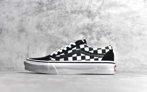 万斯黑白棋盘格低帮Vans Old Skool万斯硫化板鞋货号VN000D56BZW