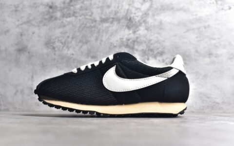 耐克斯图西联名黑色Stussy x Nike Roshe Run耐克系列黑色跑鞋货号FQ5369-002