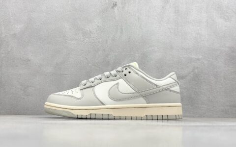 耐克SB Dunk灰白低帮Nike SB Dunk Low耐克灰白低帮板鞋货号DO1503-107